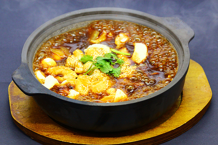 小喵泡泡魚(yú)：植樹(shù)節(jié)，我們種下的是一份夢(mèng)想。